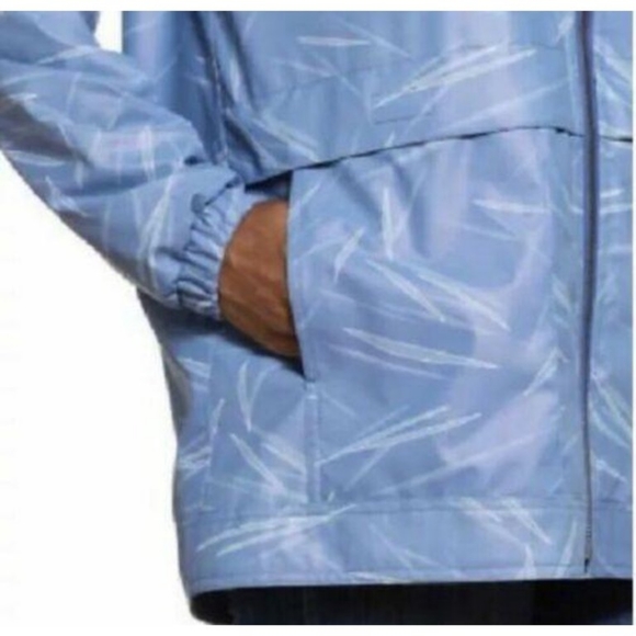 NWT M Rain Jacket - Picture 3 of 6